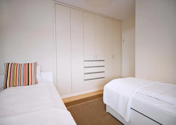 Victus Apartamenty, Cadena Lejlighed *